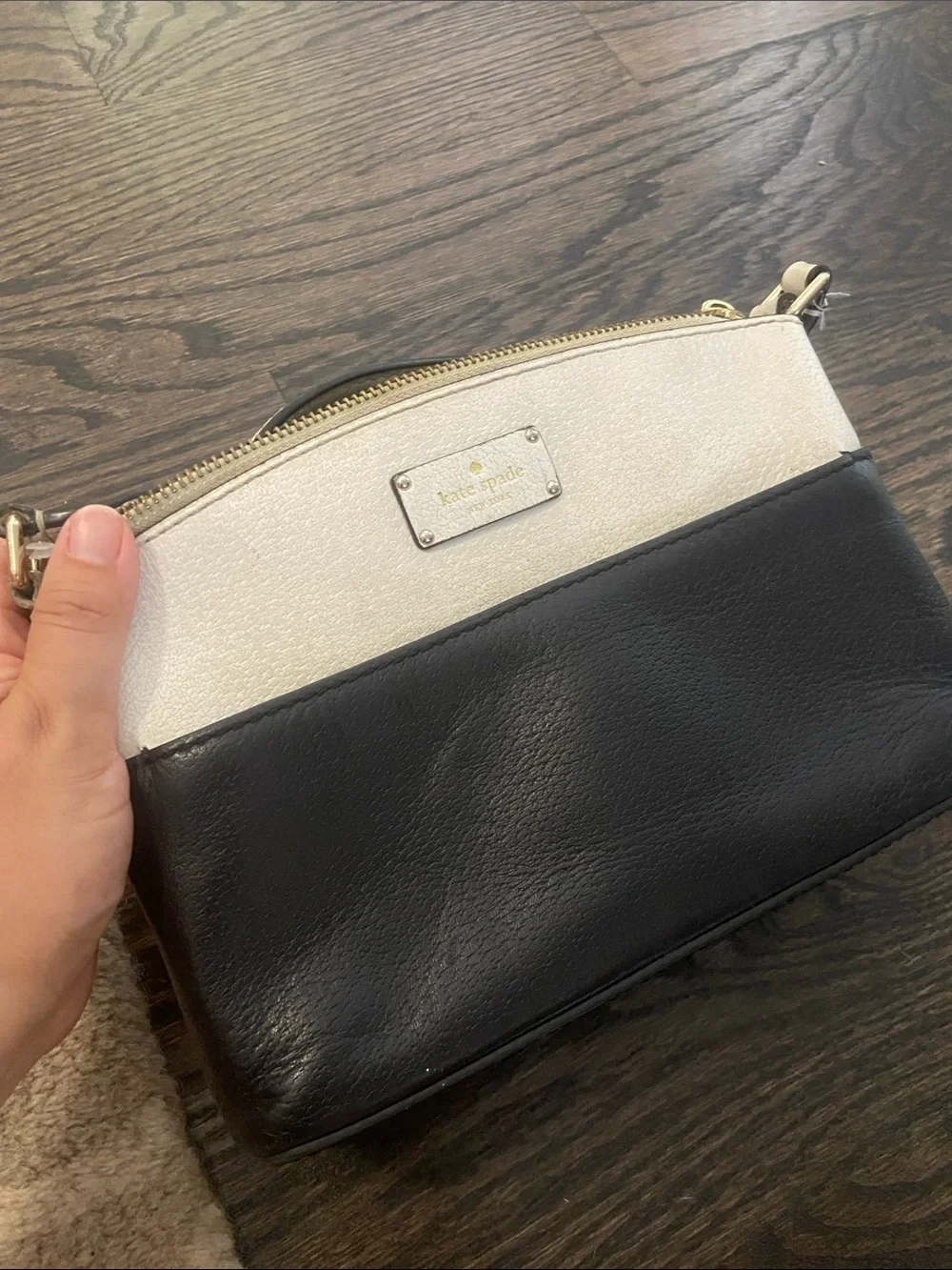 KATE SPADE  - Millie Leather Crossbody - Black/Beige